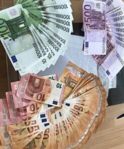 Buy 500 Euro counterfeit banknotes