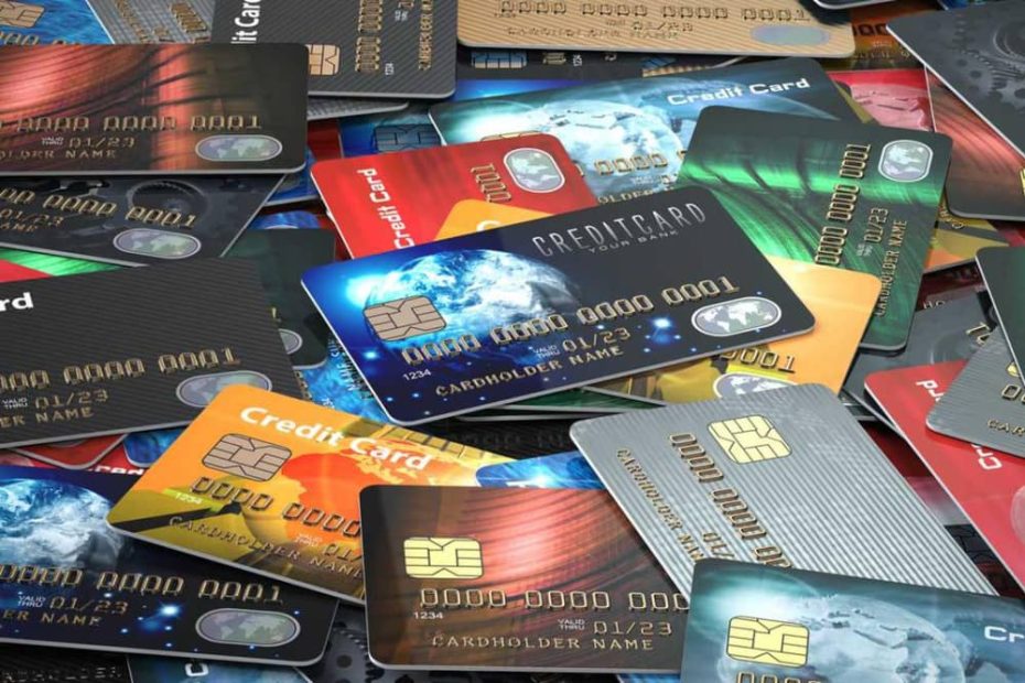cloned-credit-cards-opt-930x620-1